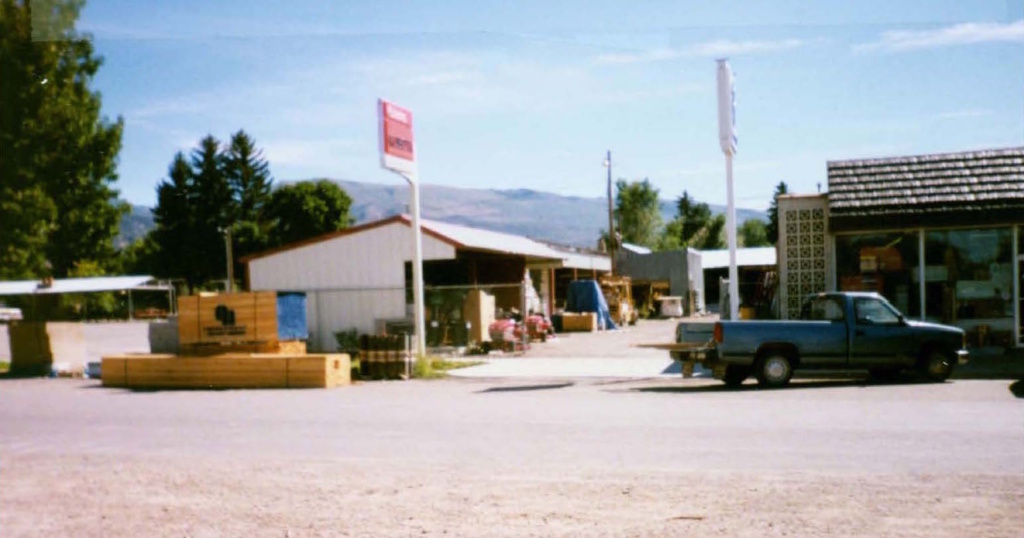 Hermansen's Hardware Lumber